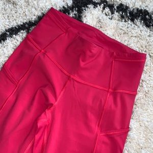 Lululemon Fast and Free crops